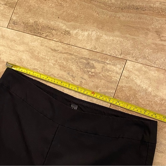 Marla Wynne Women's Elastic Waist Capri Size 20W Black Stretch Pull-On - Picture 2 of 11